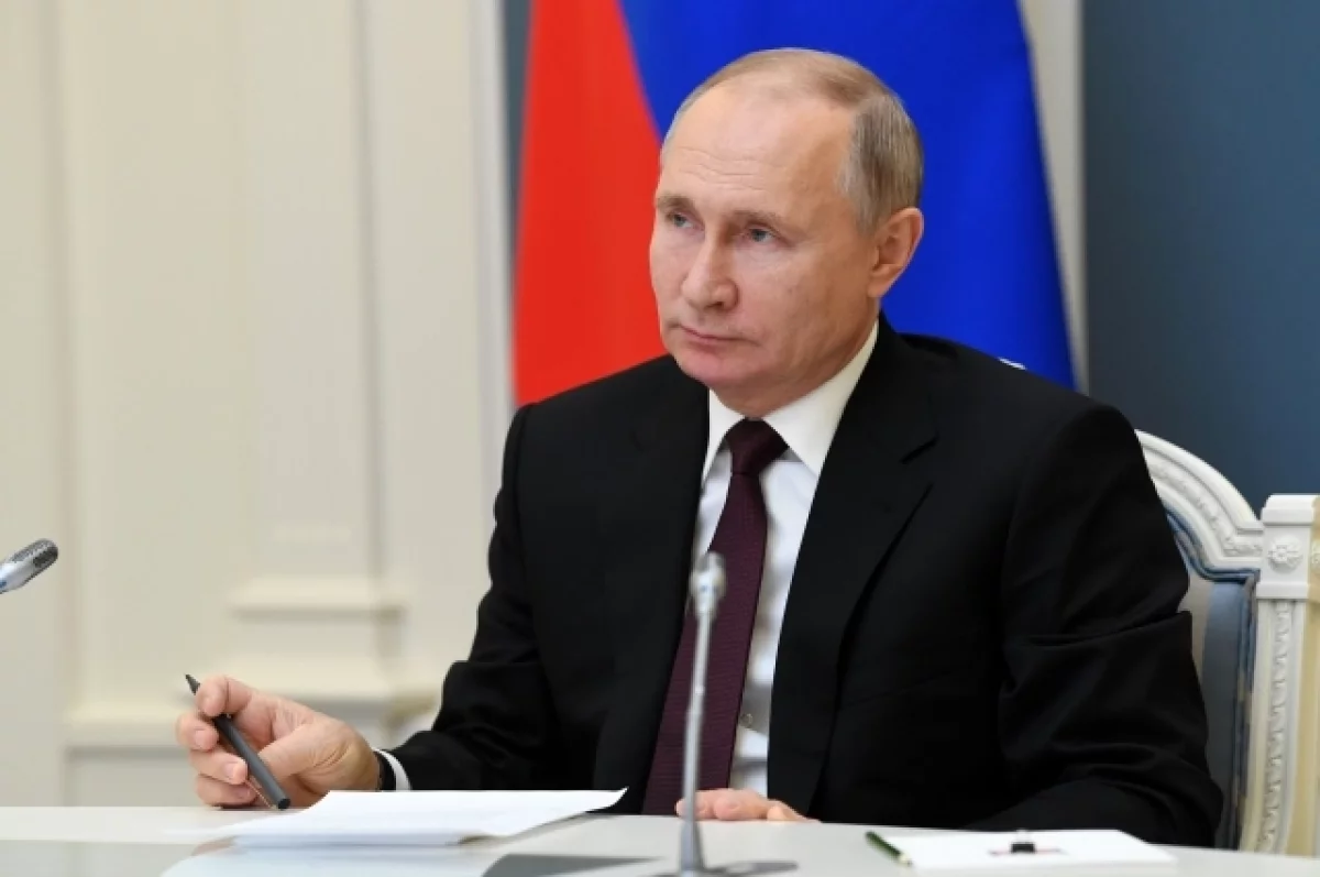 Путин обсудил с членами Совбеза меры по нейтрализации угроз