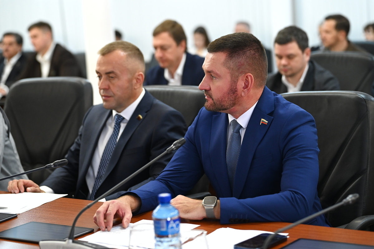 В Краснодаре представили новых депутатов городской Думы по двум округам