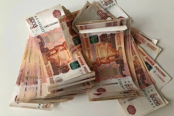 Долг перед 8 сотрудниками компании Заполярья вырос еще на 400 тысяч — до 17,6 млн рублей