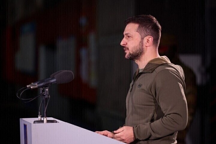 Зеленский рассказал, для чего нужно остановить конфликт на Украине
