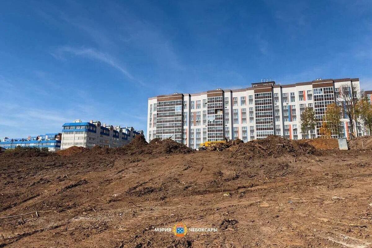 В микрорайоне «Акварель» строится школа, насосная станция и очистные сооружения