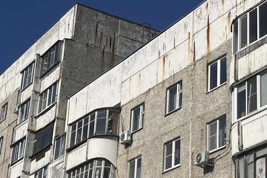 В Орле наказали директора УК за долгий ремонт канализации