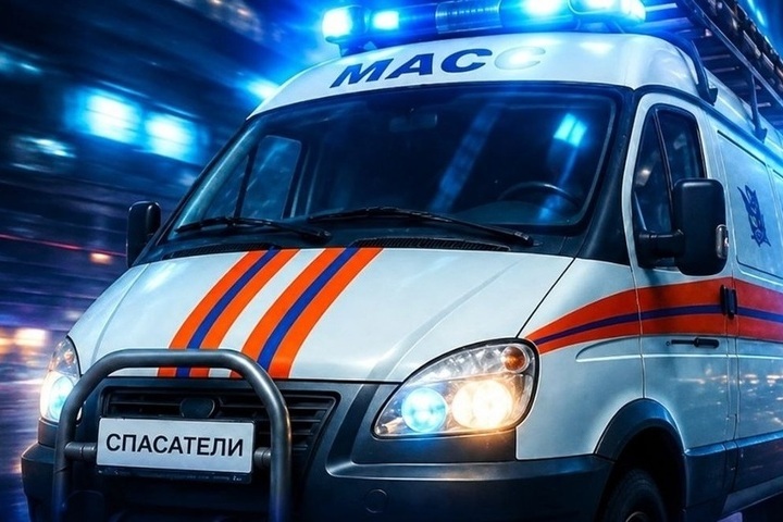 88-летняя пенсионерка пыталась выбраться из квартиры по простыне