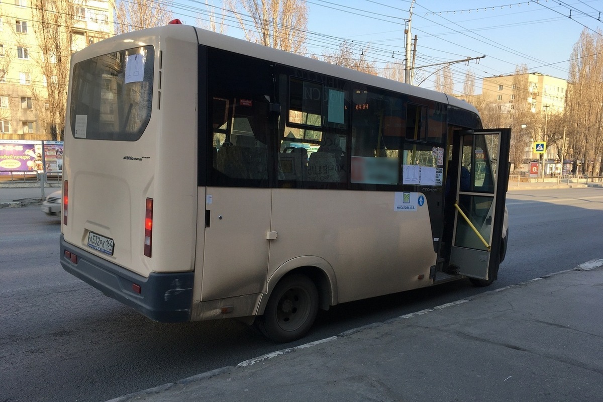 В Саратове почти на три недели закроют проезд по двум улицам