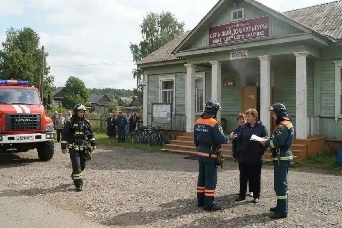 Пожарные снова закрыли КДЦ в Каменском районе на 25 суток