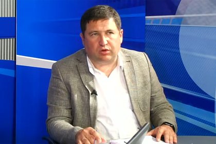 Бывший руководитель ГИБДД российского города «повел себя как султан» и заперся дома