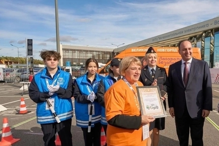 Новые мобильные автогородки расширили «Лабораторию безопасности» в Новгородчине