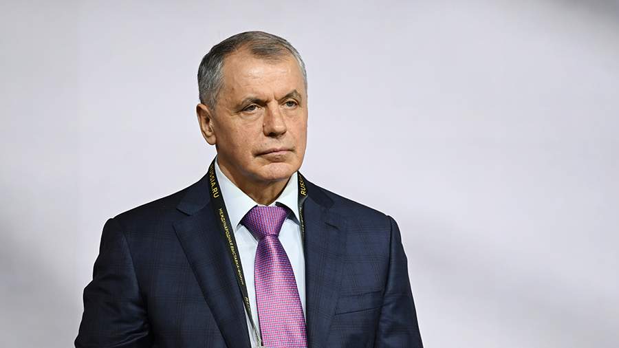 Константинов призвал власти Польши отказаться от бестолковых заявлений о России