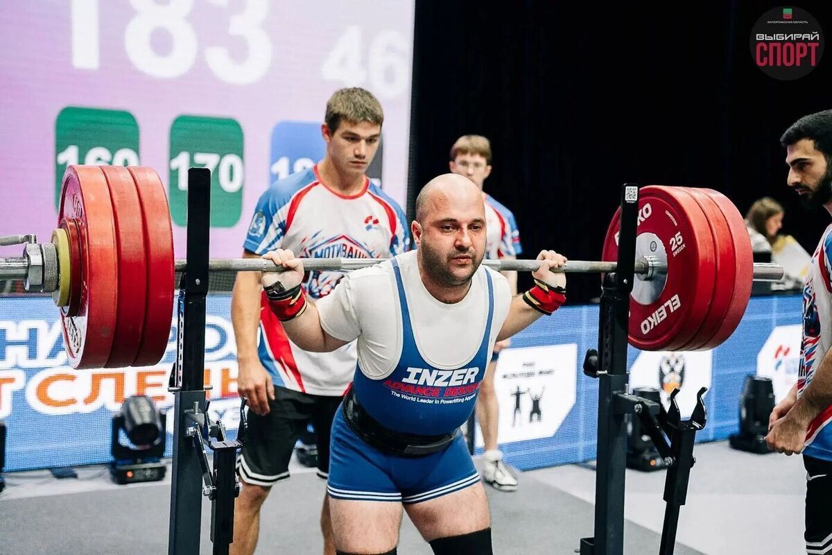 Запорожский спортсмен стал пятикратным чемпионом России по пауэрлифтингу