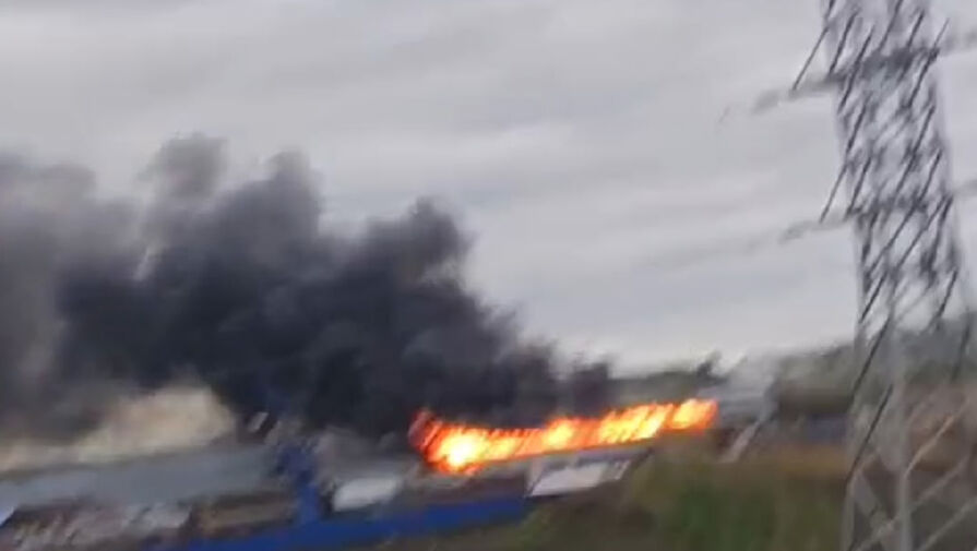 Под Новосибирском произошел крупный пожар в районе бизнес-парка