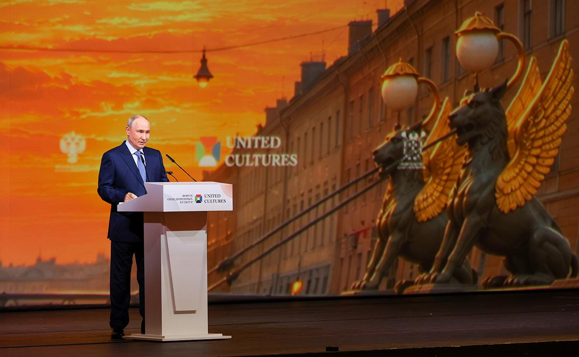 Путин назвал провокацией заявления о подготовке России к войне с Европой