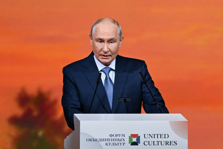 «Клоуны остались»: Путина спросили про слова эстонского министра обороны