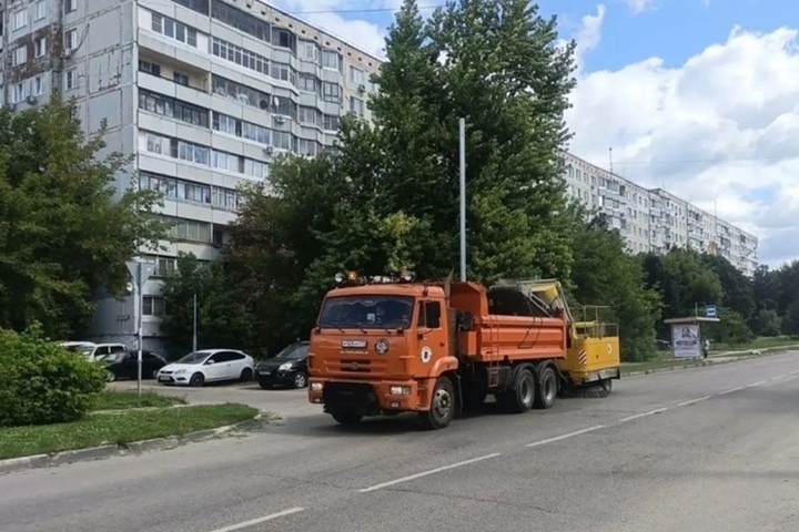 Власти Тулы потратят на аренду 9 единиц спец.техники 10 млн рублей