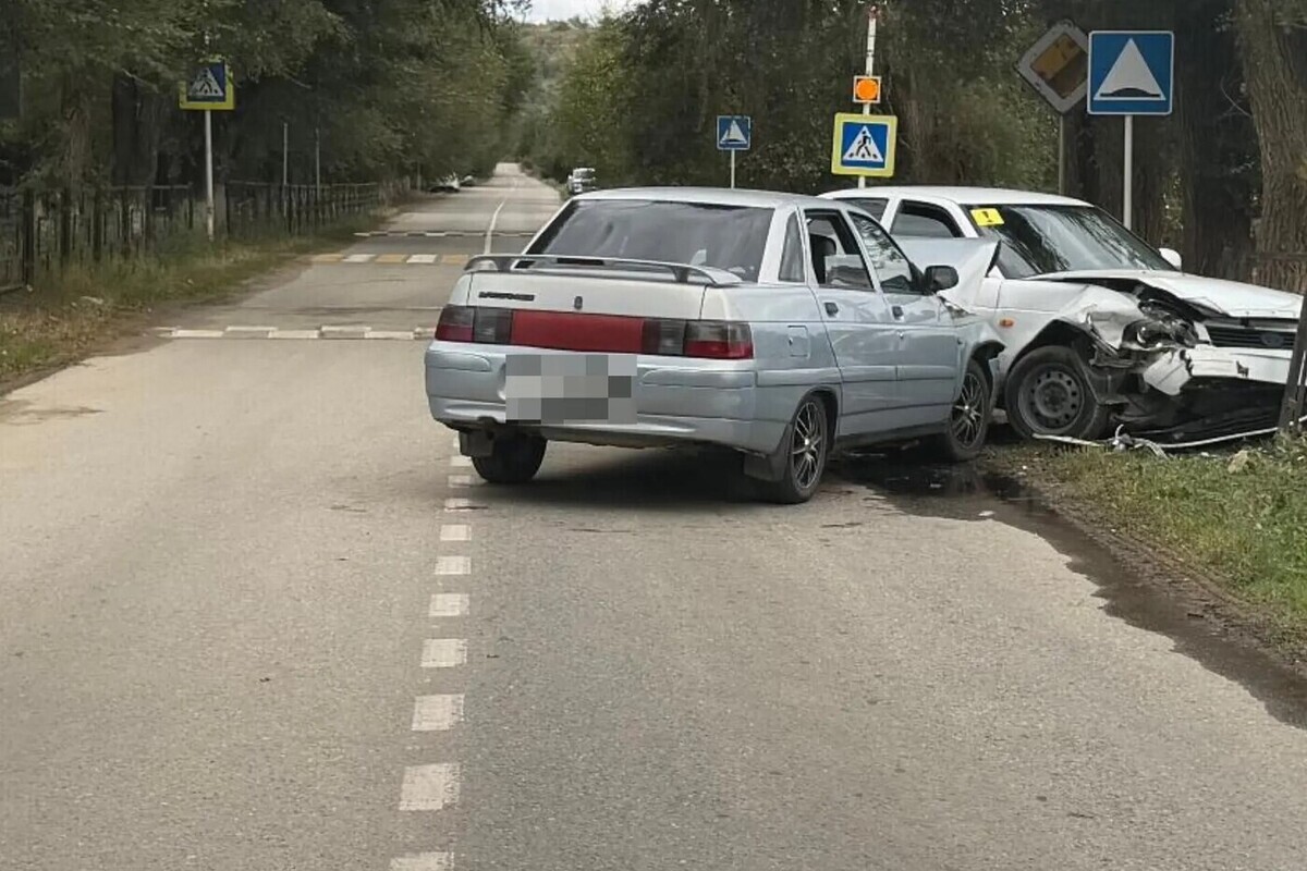 На Ставрополье начинающая автомобилистка спровоцировала ДТП
