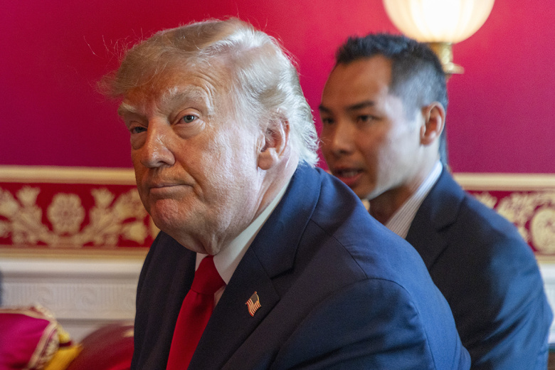 Трамп на встрече с главой КНР предложил обсудить вооружение Китая и России
