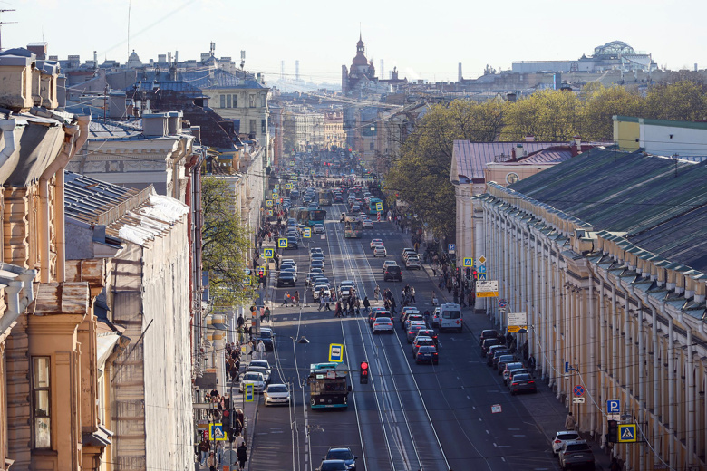 Коронавирусные ограничения отменят с 1 октября в Петербурге