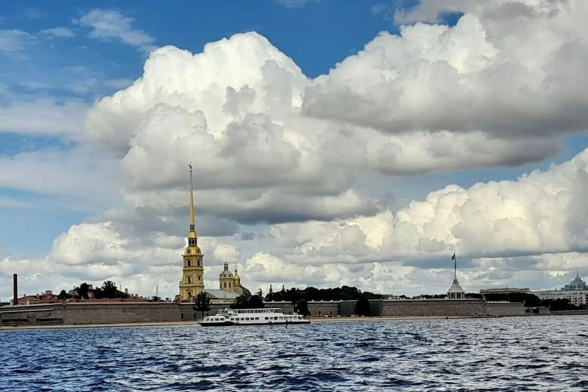 Правительство Петербурга отменит все коронавирусные ограничения с 1 октября