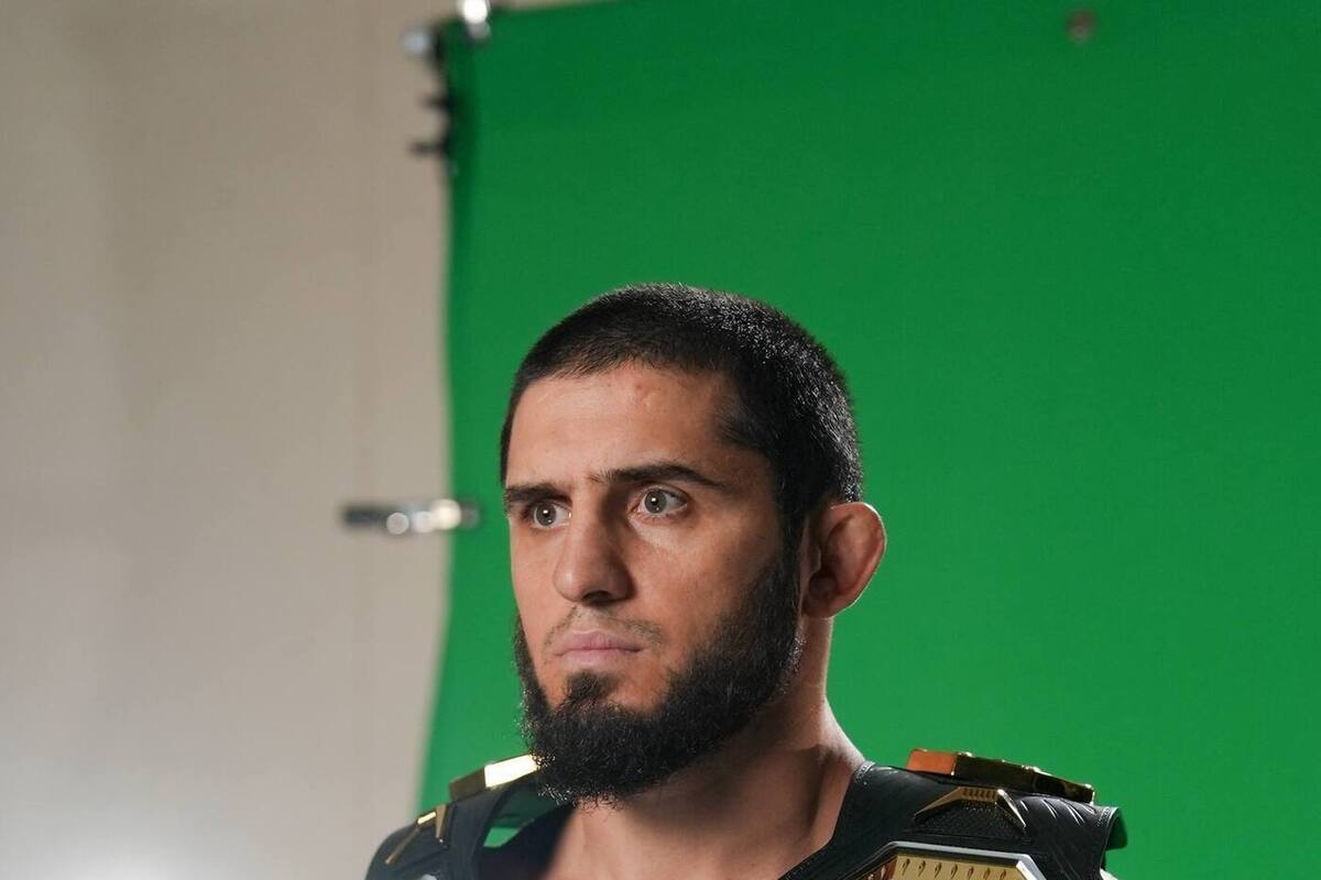 Махачев рассказал о своей цели в UFC