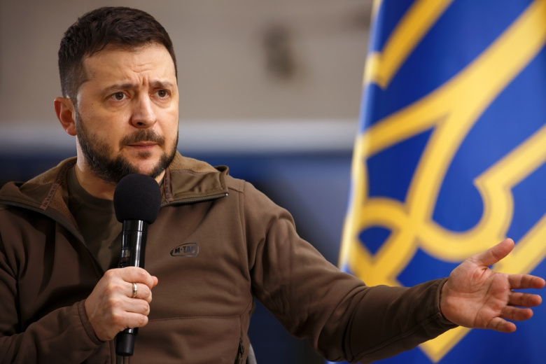 Зеленский объявил о разрушении ряда энергообъектов на Украине