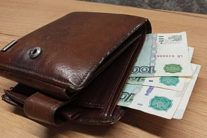 Мужчина продал чужую машину, пока хозяйка ничего не знала