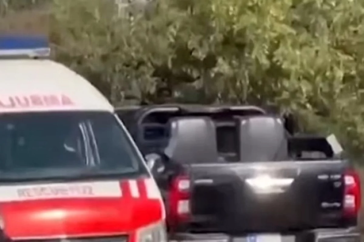 Террорист-смертник атаковал блокпост в Пакистане, погибли 12 человек