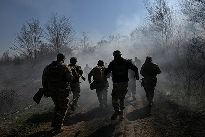 ВС России взяли в плен военного ВСУ при попытке сделать фото с украинским флагом