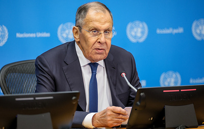 Лавров: Россия не навязывает инициативы, в отличие от Запада