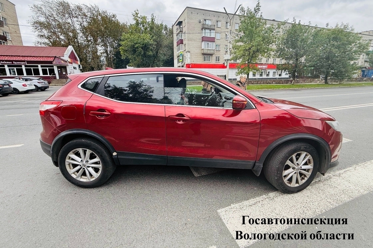 Двух женщин и девочку сбили автомобилисты на Вологодчине за минувшие сутки