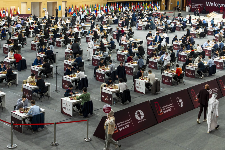 Новое руководство FIDE приняло решение по российским шахматистам