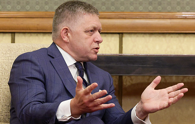 Фицо заявил, что не верит в солидарность стран - членов ЕС