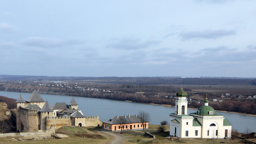 Украина снизила сброс воды из Новоднестровского водохранилища