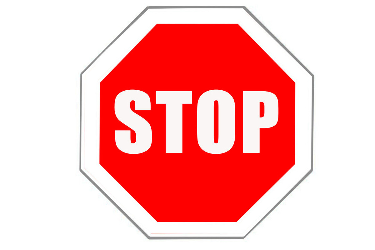 «Новгородавтодор» предостерегли за отсутствие стоп-линии перед знаком STOP