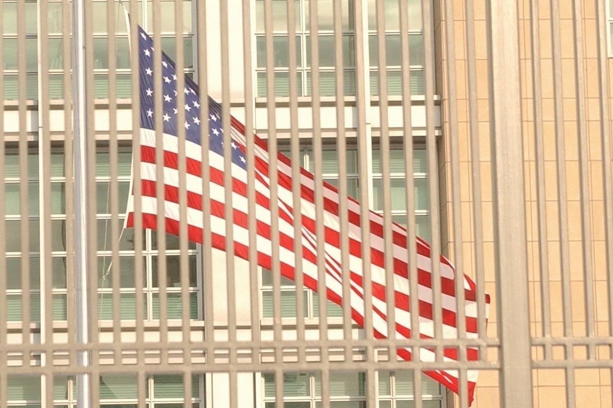 В США ответили на заявления Ирана о перехвате американского подводного аппарата в Ормузе