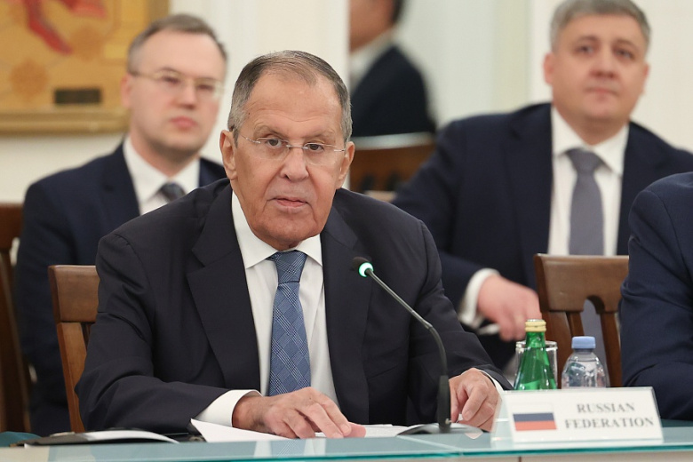 «Паника»: в Европе назвали причину встречи Лаврова и Вадефуля