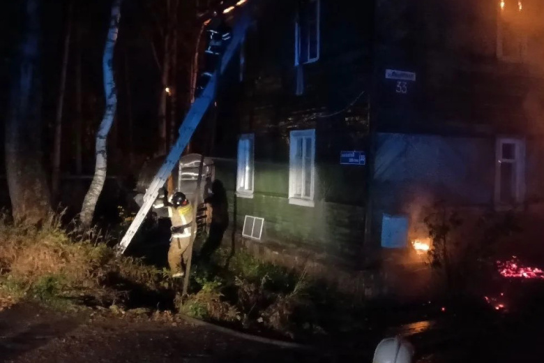 В Коми обнаружили погибшего после пожара в двухэтажке