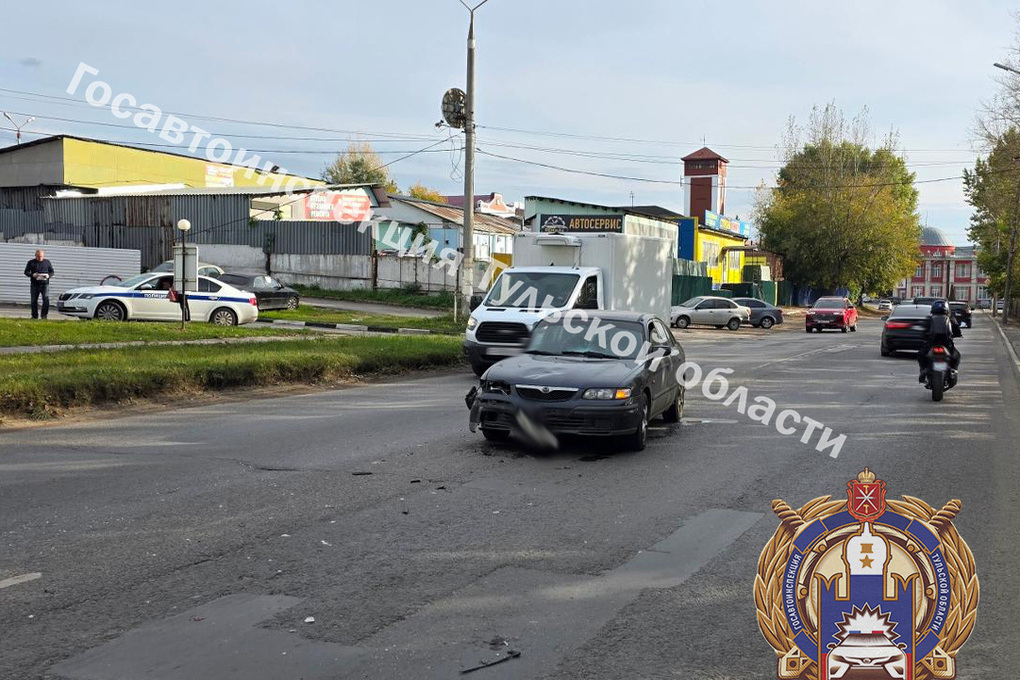 В Туле пьяный водитель «Мазды» врезался в мотоцикл