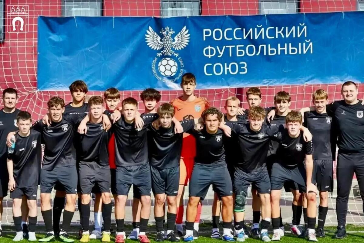 Юные тосненцы одержали две победы во всероссийском финале «Кожаного мяча»