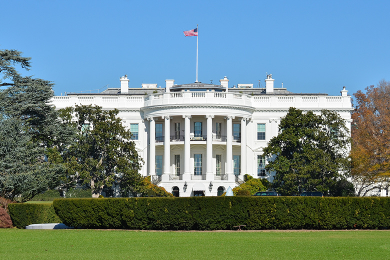 Во Франции предупредили Украину о ненадежности США