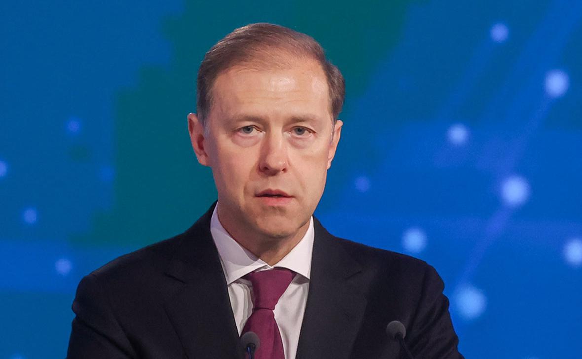 Мантуров рассказал, на что пойдет технологический сбор с компаний