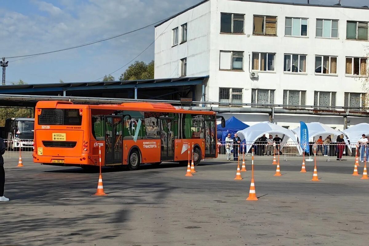 Лучших водителей автобусов выбрали в Нижегородской области