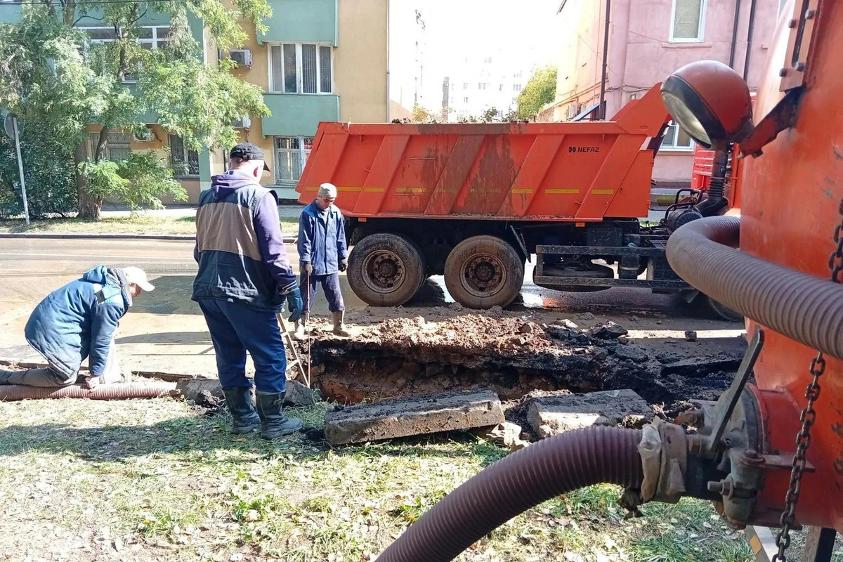 В Курске на Мирной и Горького завершен ремонт водопровода