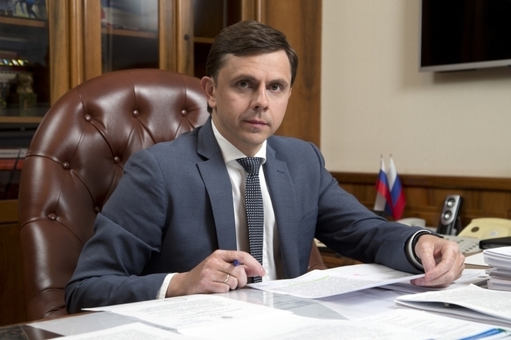 Губернатор Орловской области отказался от мандата депутата Госдумы