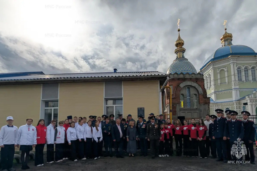 В Рассказовском округе открыли мемориал и передали уникальный устав XIX века