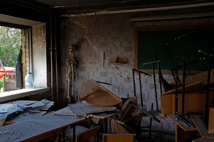 Иностранный журналист испытал ужас на месте атаки ВСУ по колледжу в Старобельске