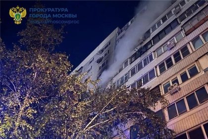 Москвичам пришлось прыгать из окон из-за мощного пожара
