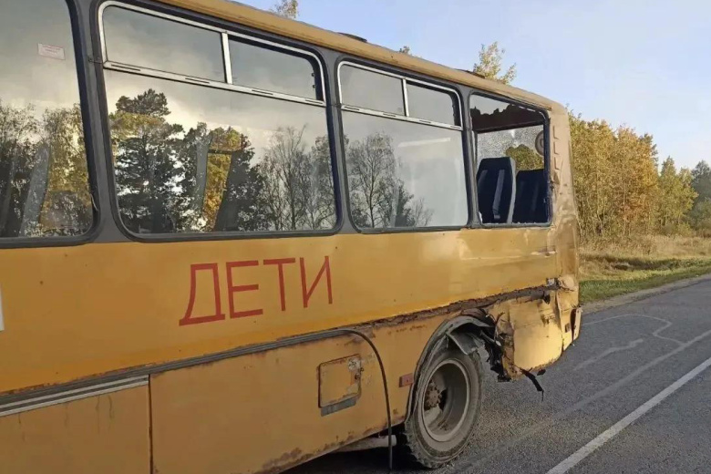 Школьный автобус попал в серьезное ДТП под Калугой