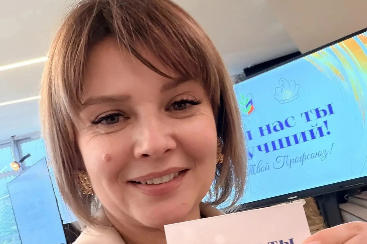 Воспитатель из ЛНР получила спецноминацию на конкурсе «Воспитатель года»