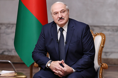 Лукашенко: политика многовекторности никак не отдаляет Белоруссию от России