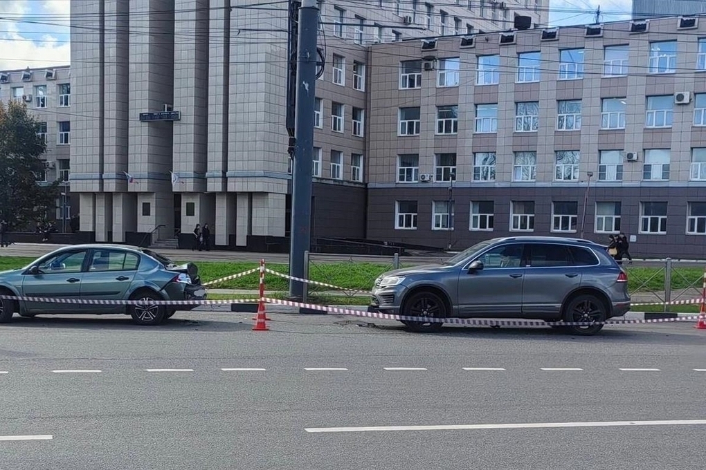 Пассажирка пострадала в ДТП с иномаркой на Большой-Петербургской в Новгороде