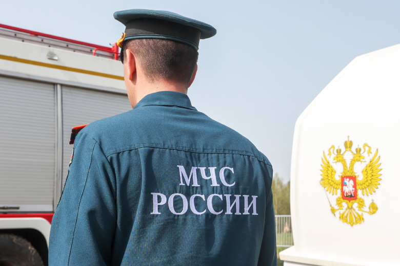 Туристы оказались заблокированы в пещере из-за подъема воды